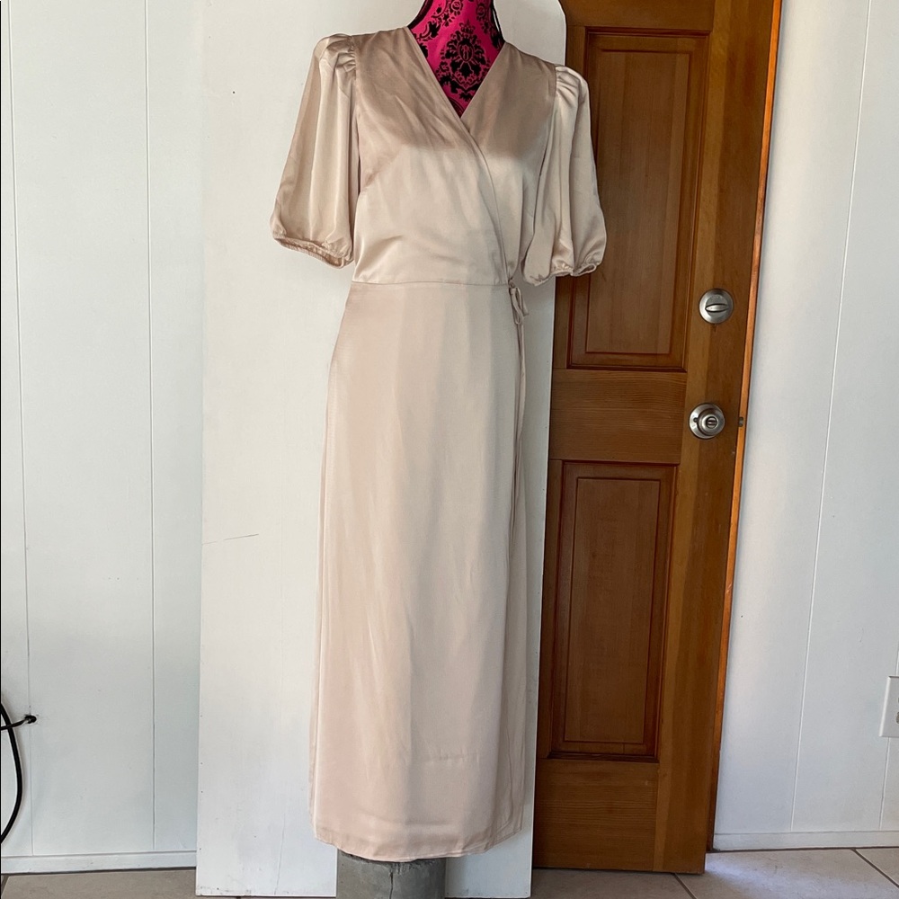 Express Chic Cream Midi Dress
